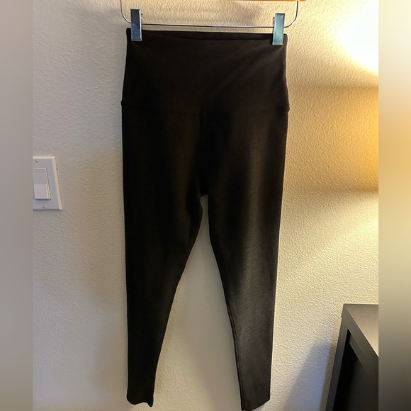 BEYOND YOGA SPACEDYE AT YOUR LEISURE LEGGINGS SIZE SMALL EUC - Picture 5 of 12